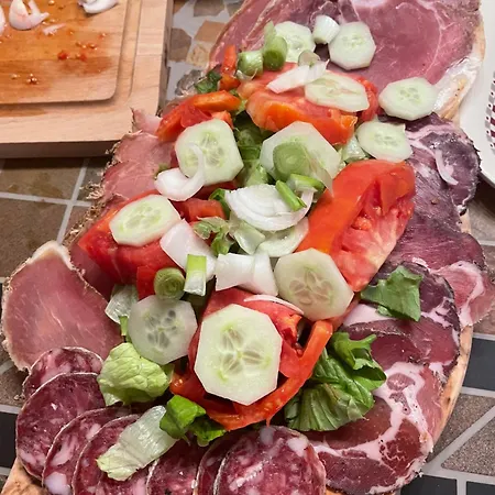 Casa Basgiu, Avec Balcon 3*