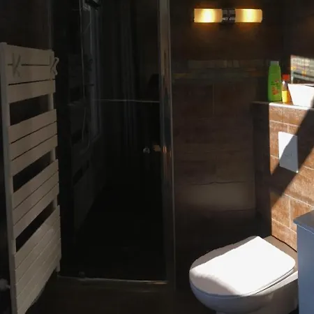 Casa Basgiu, Avec Balcon Zilia