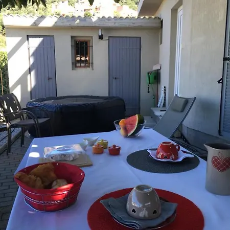 Casa Basgiu, Avec Balcon Et Table D'hotes 4*