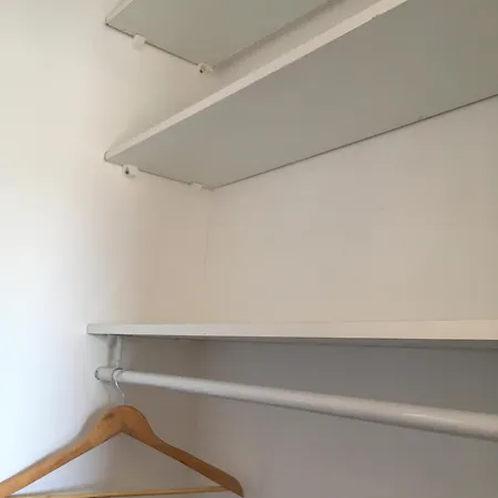 Casa Basgiu, Avec Balcon Alojamento de Acomodação e Pequeno-almoço