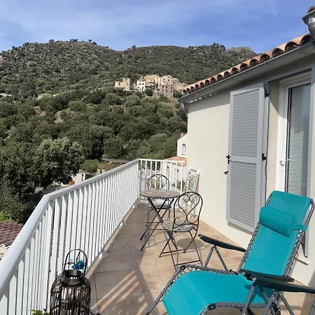 Casa Basgiu, Avec Balcon Et Table D'hotes Bed & Breakfast 4*