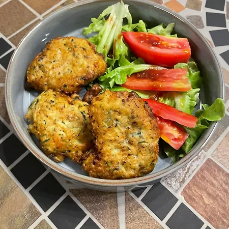 Alojamento de Acomodação e Pequeno-almoço Casa Basgiu, Avec Balcon Zilia