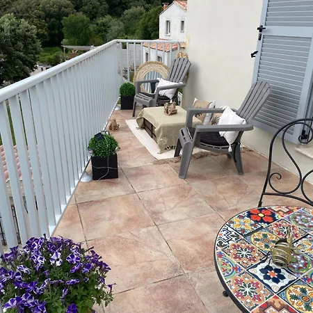 Casa Basgiu, Avec Balcon Et Table D'hotes Bed & Breakfast Zilia