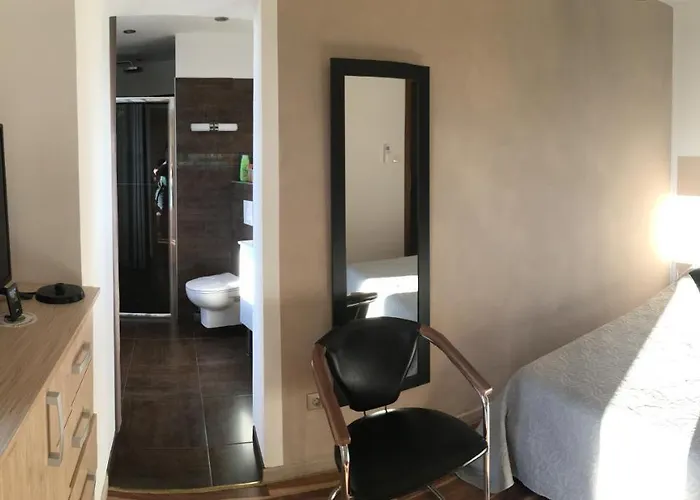 Casa Basgiu, Avec Balcon 3*