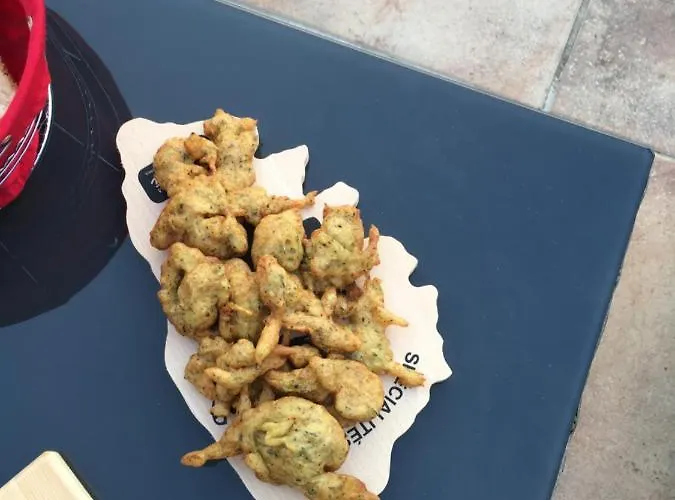 Casa Basgiu, Avec Balcon Couette-café