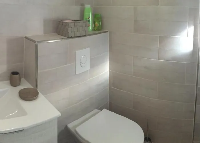 Couette-café Casa Basgiu, Avec Balcon 3*